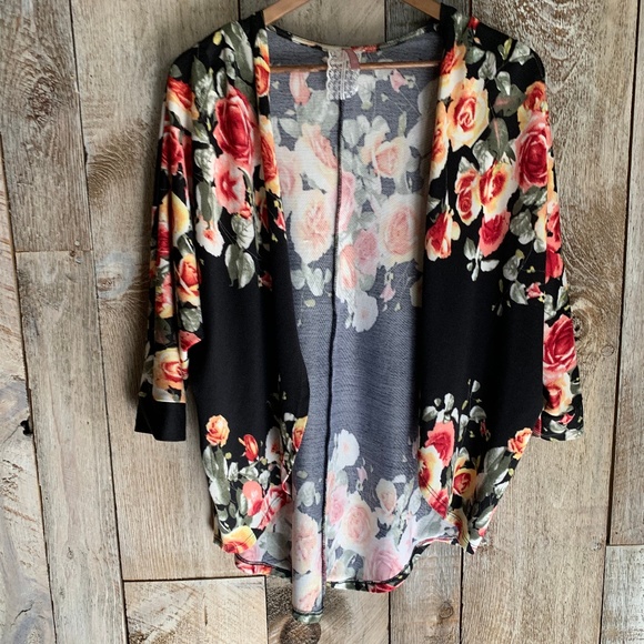 anthropologie Sweaters - Anthropologie Mauve Floral Rose Dolman Cardigan